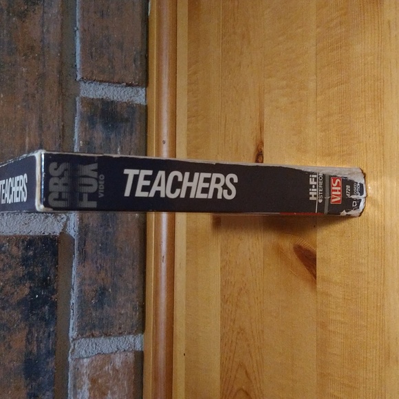 Teachers 1984 VHS tape - Picture 4 of 13